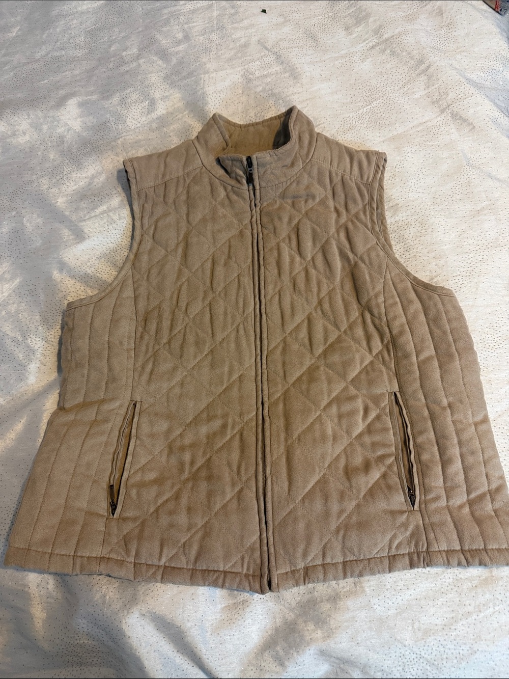 Croft&Barrow Quilted Sleeveless Zip Vest - Tan for womenโs size XL